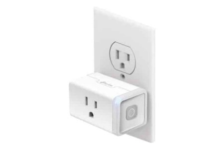 This TP-Link Smart Plug Costs Just $9.99 Today, Start Building Your Smart Home From Here